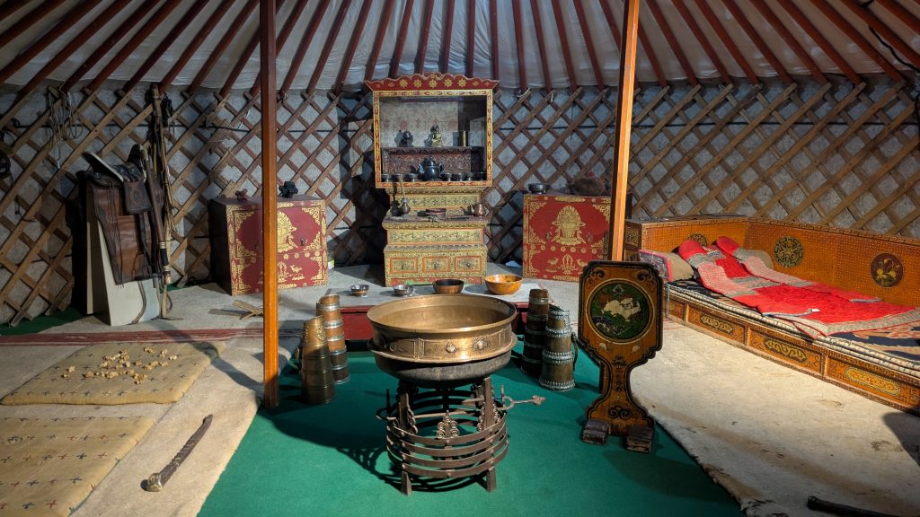 Herost - Ger Mongolia